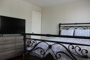 Cozy 3 Bedroom Min to National Mall Great Location and Free Parking